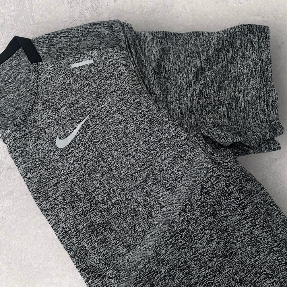 Nike Running Dri-Fit Tee - Picture 4 of 6